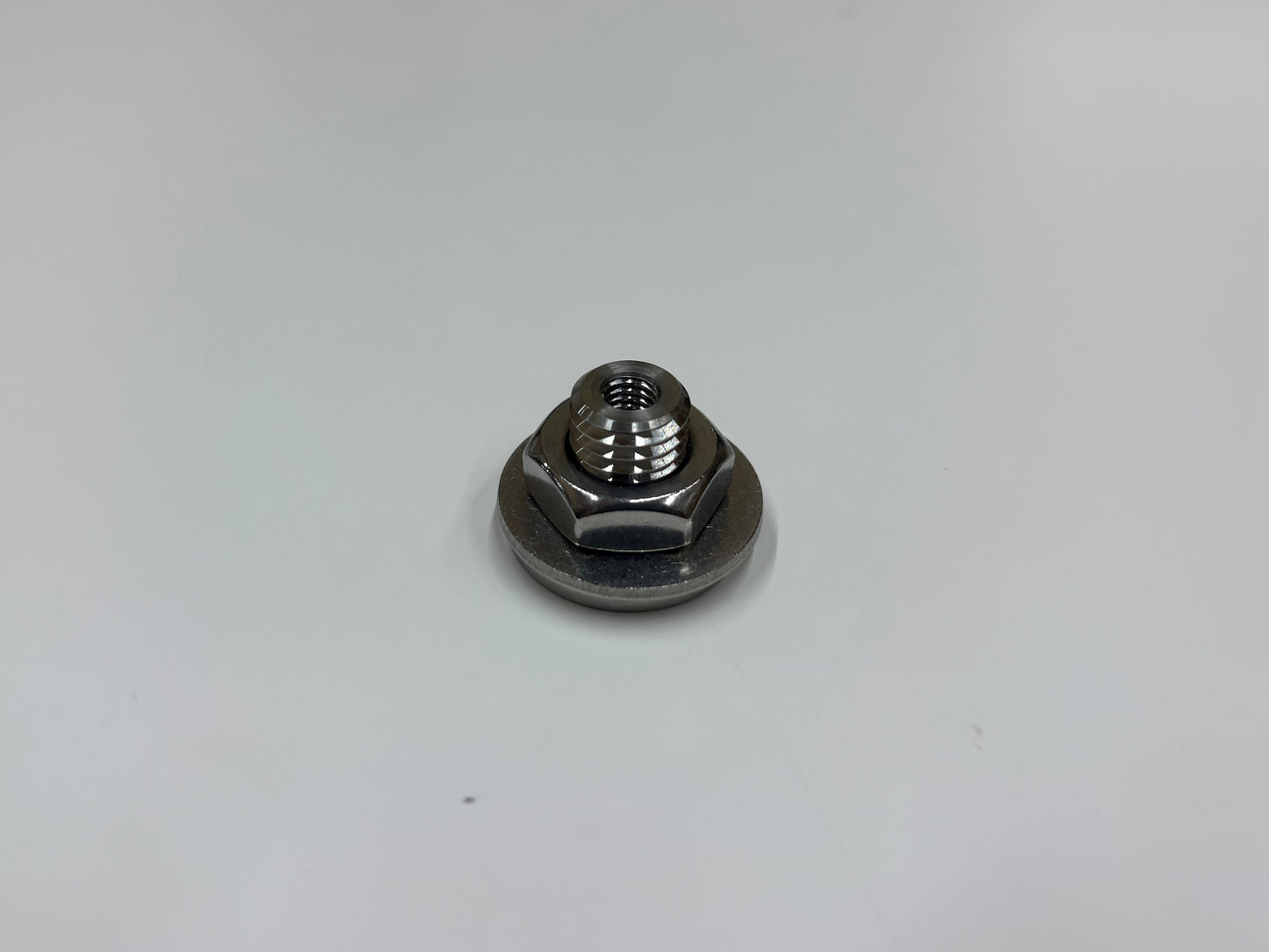 ホース隔壁ユニオン